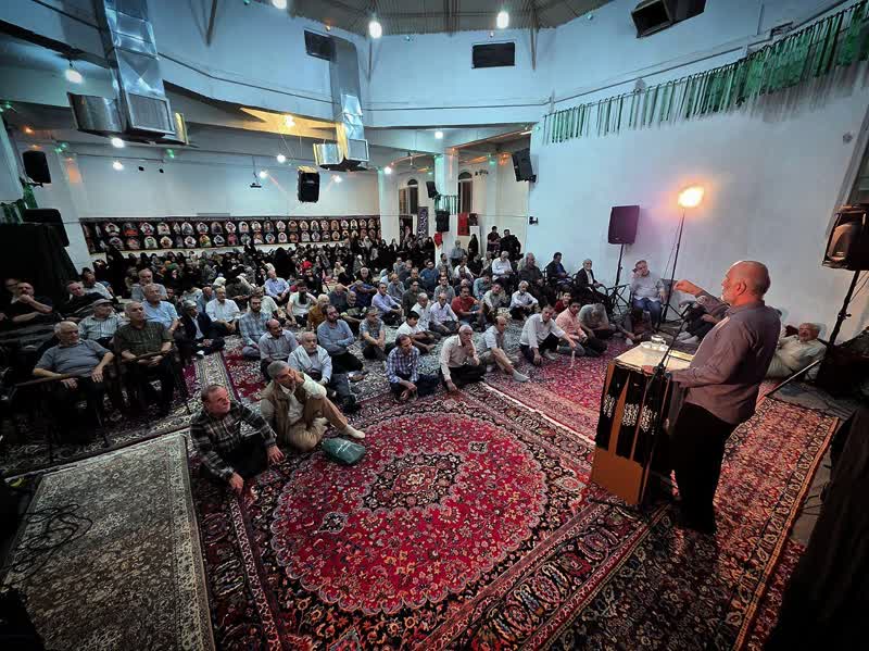 🎙 سخنرانی استاد دانشگاه : 🔘 #دکتر_معز_خادم_حسینی 👈 از فرماندهان ۸ سال دفاع مقدس